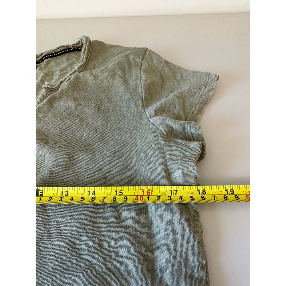Dear John Anaya Notch Neck Slub Short Sleeve T-Shirt in Olive Green | Size Small - Picture 8 of 10
